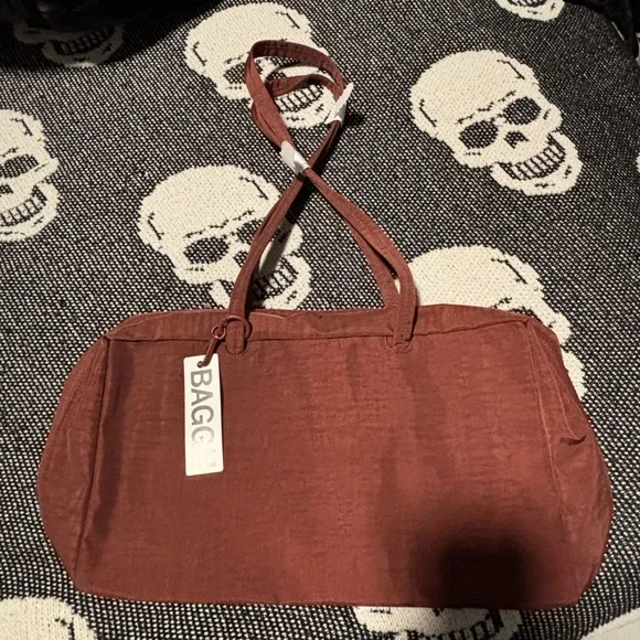 Baggu medium bowler bag in mahogany - Picture 2 of 2
